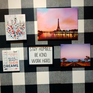 Mixed wall art. (Bedroom, Bathroom, Haway, Sheshed